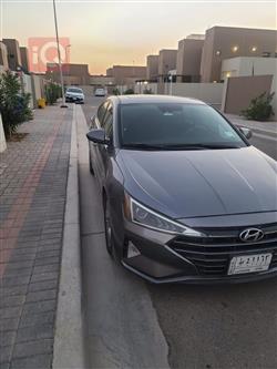 هیوندای ئەلەنترا